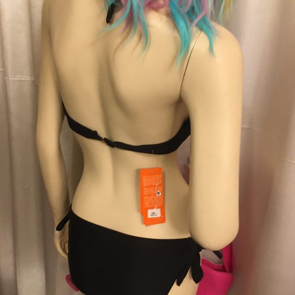 GORGEOUS peek a boo custom hello kitty bikini and matching pendent set! - Picture 4 of 17